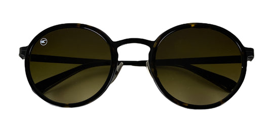 Robson Unisex Sunglasses | Famous classic styling  | Metal Flex frame | Tinted lens